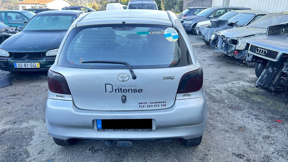 Toyota Yaris 1.4 4D4 Só Para  Peças