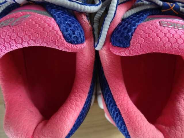 Buty ASICS GEL-NIMBUS 16 roz 40 Bieganie Sportowe