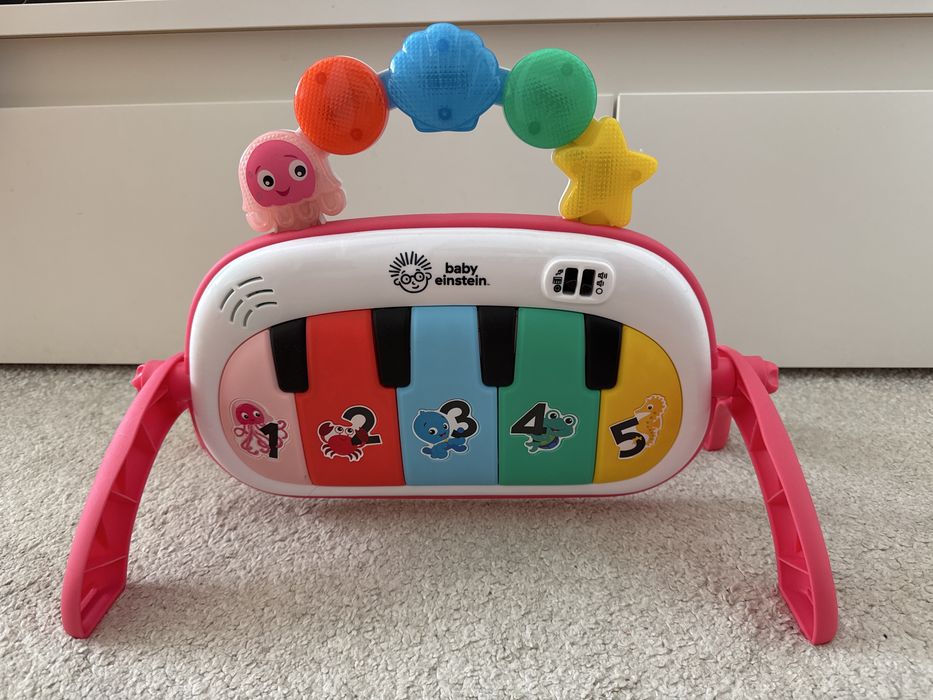 Tapete para bebe com piano