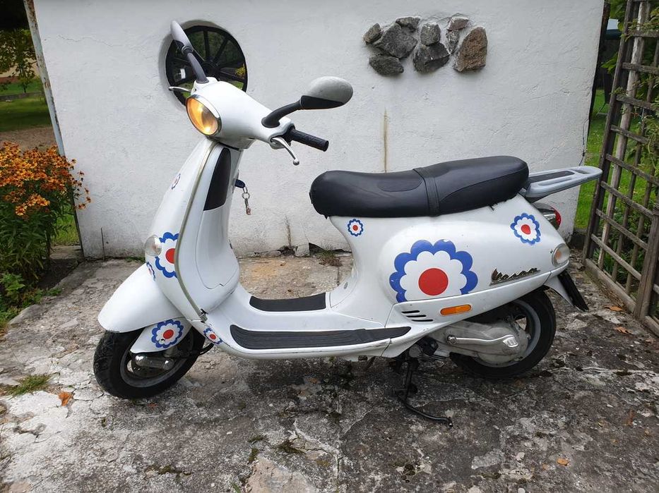 Vespa ET4 125, rok produkcji 2000