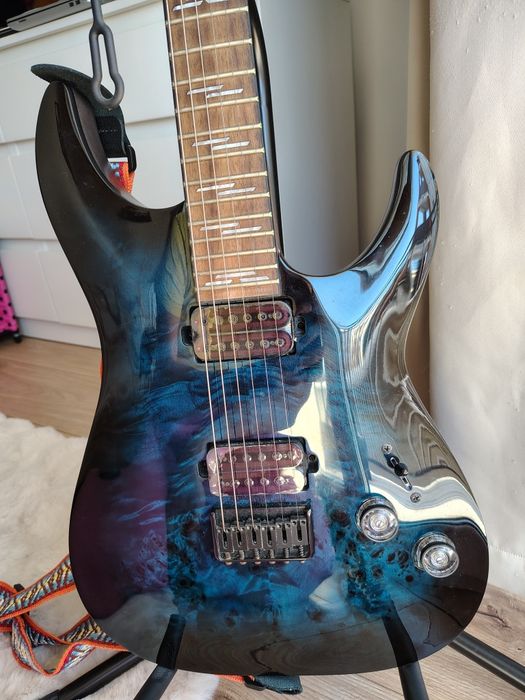 Schecter Omen Elite 6