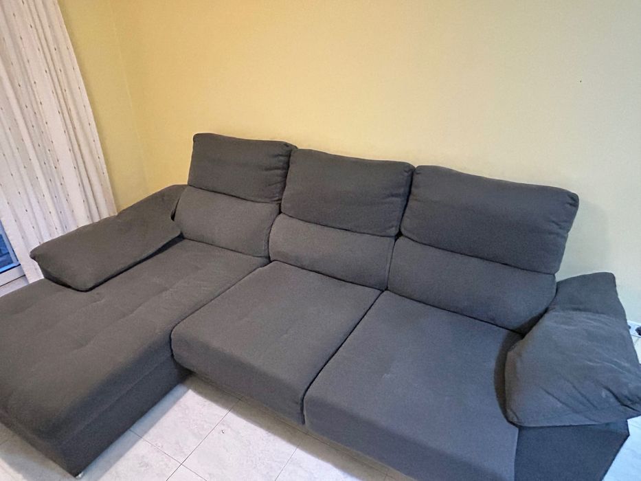 Sofá tamanho Família retrátil