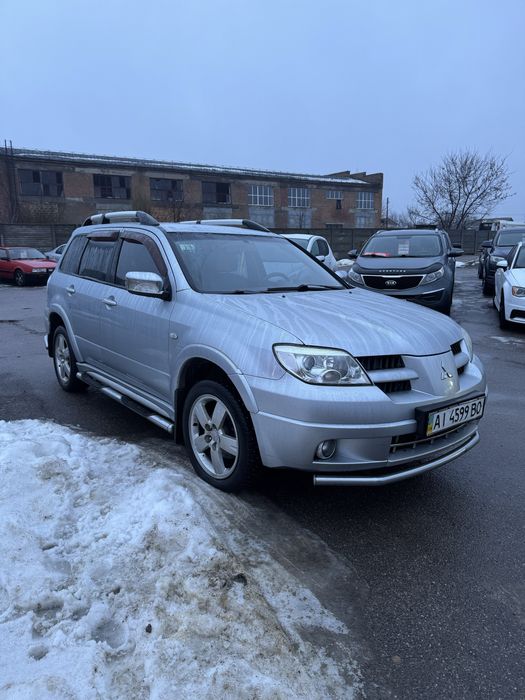 Mitsubishi Outlander 2008