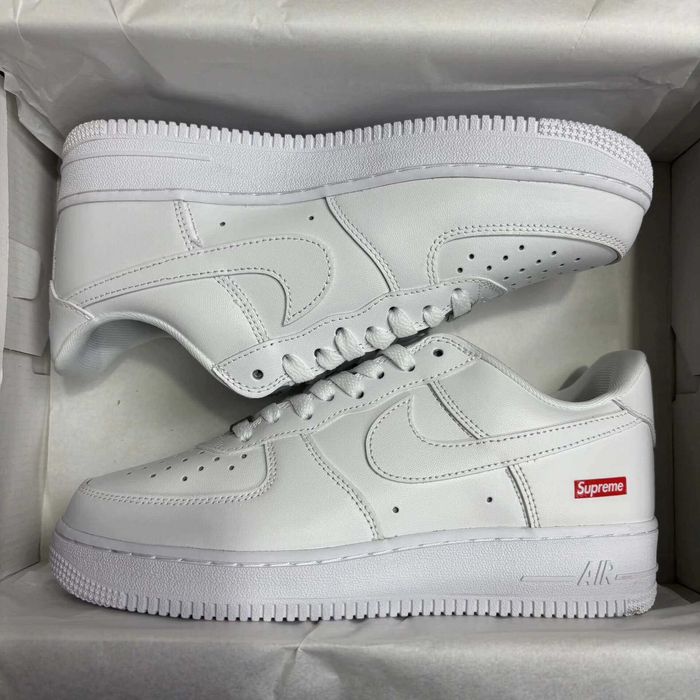 Nike Air Force 1 Low Supreme Biały 40