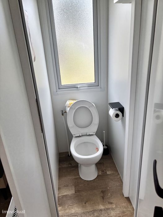 Casa nova nos vinhedos, a 40 minutos de Lisboa