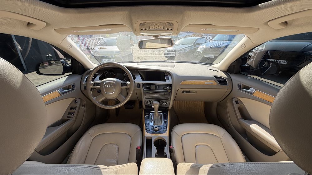 Ауді А4B8 Quattro Premium