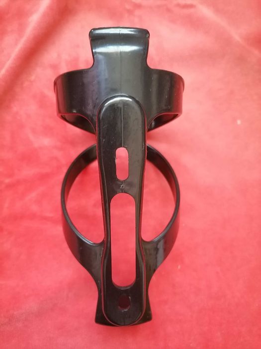 Держатель для бутылки черный для велосипеда / самоката пластик