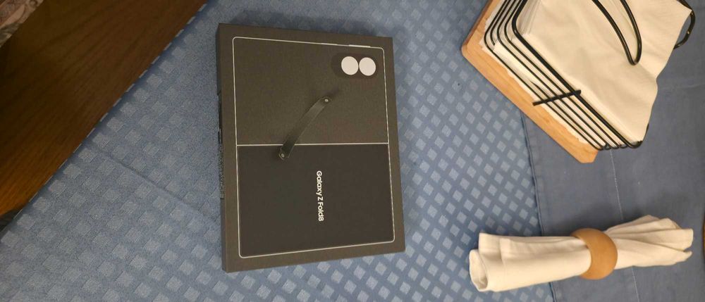 VENDO NOVO - Telemóvel Z Folder 8