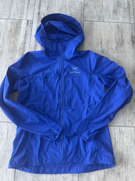 Arcteryx вітровка жіноча оригінал М