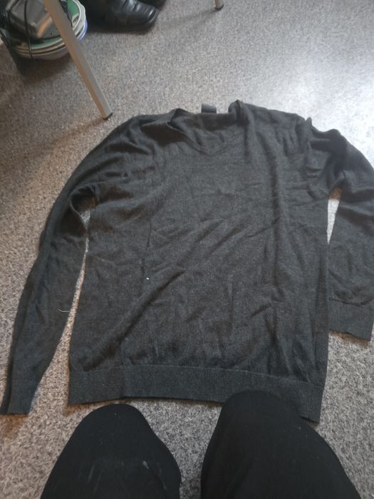 sweter meski s czarny