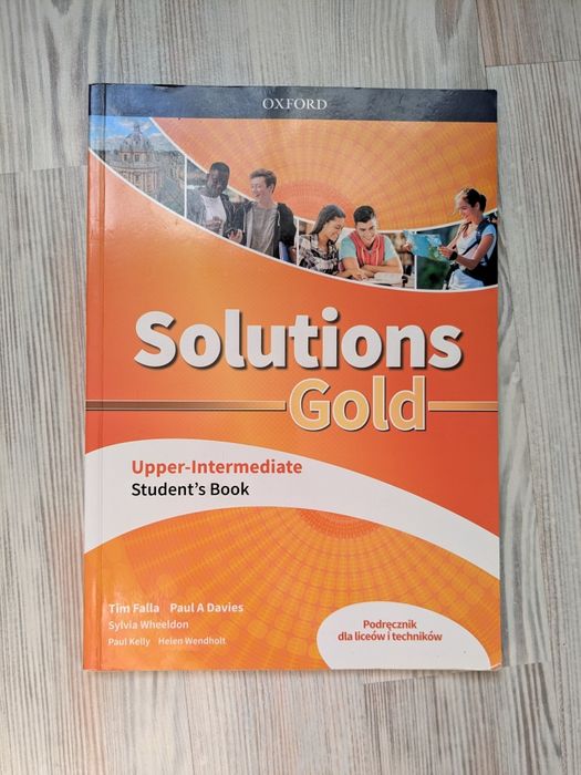 Solutions Gold Upper-Intermediate Student's Book