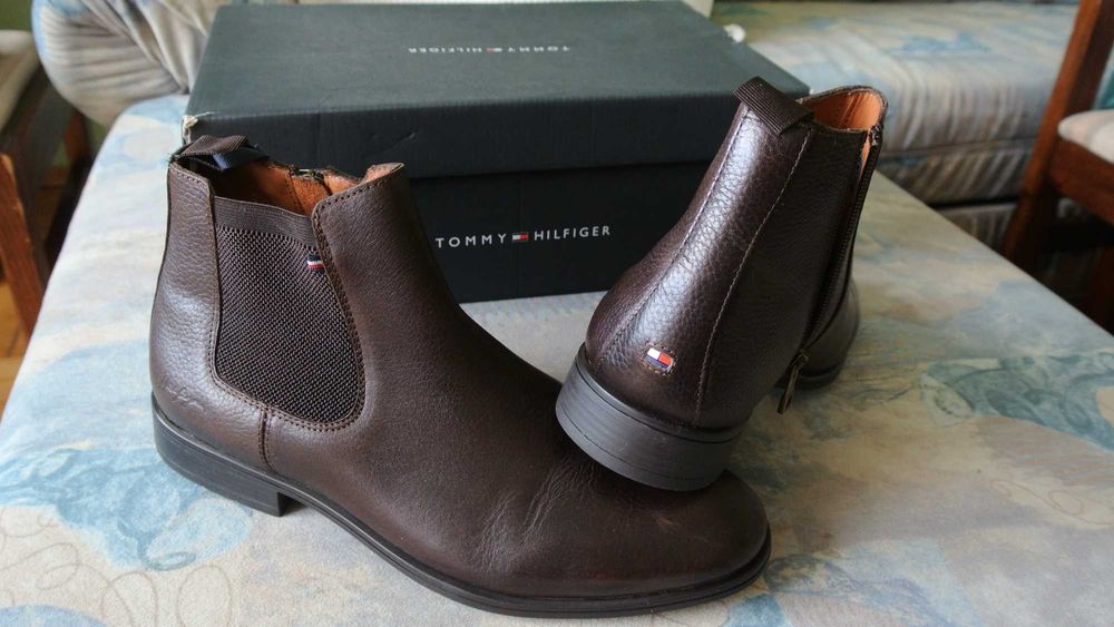 nowe buty Tommy Hillfiger rozm 42 dl wkl 28,5 cm  sztybety