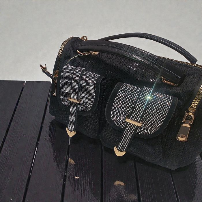 Torebka czarno srebrna