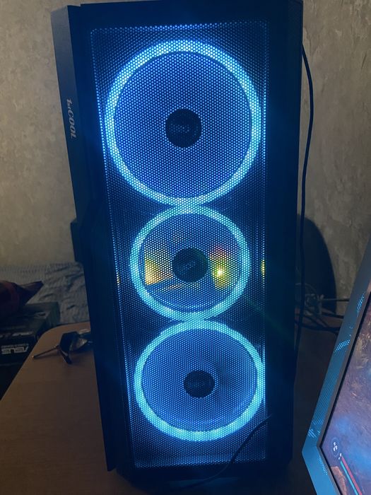 Продам компьютер i7 6700k Asus Rog 1080ti 11gb 16gb ddr4 500gb ssd 1000gb hdd