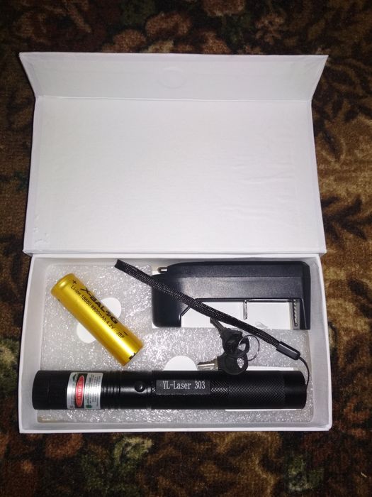 Мощный      Лазер