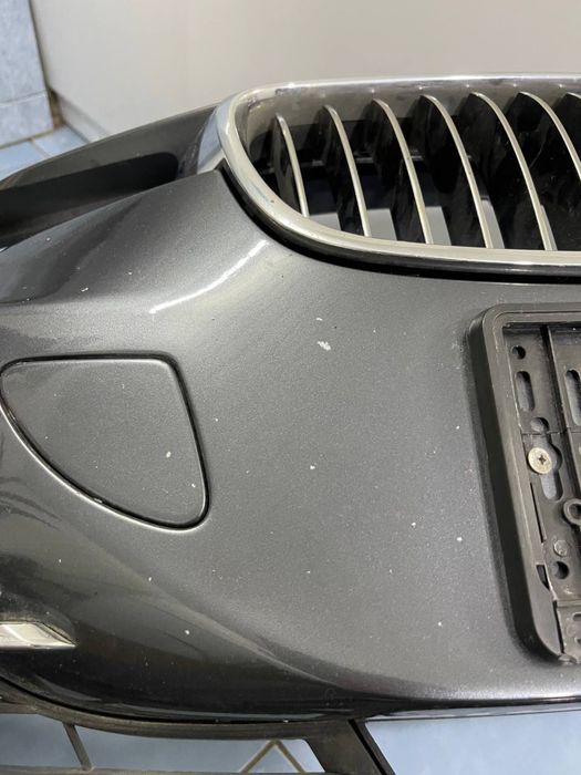 F30 передний бампер сток (компектация luxury с хромом)