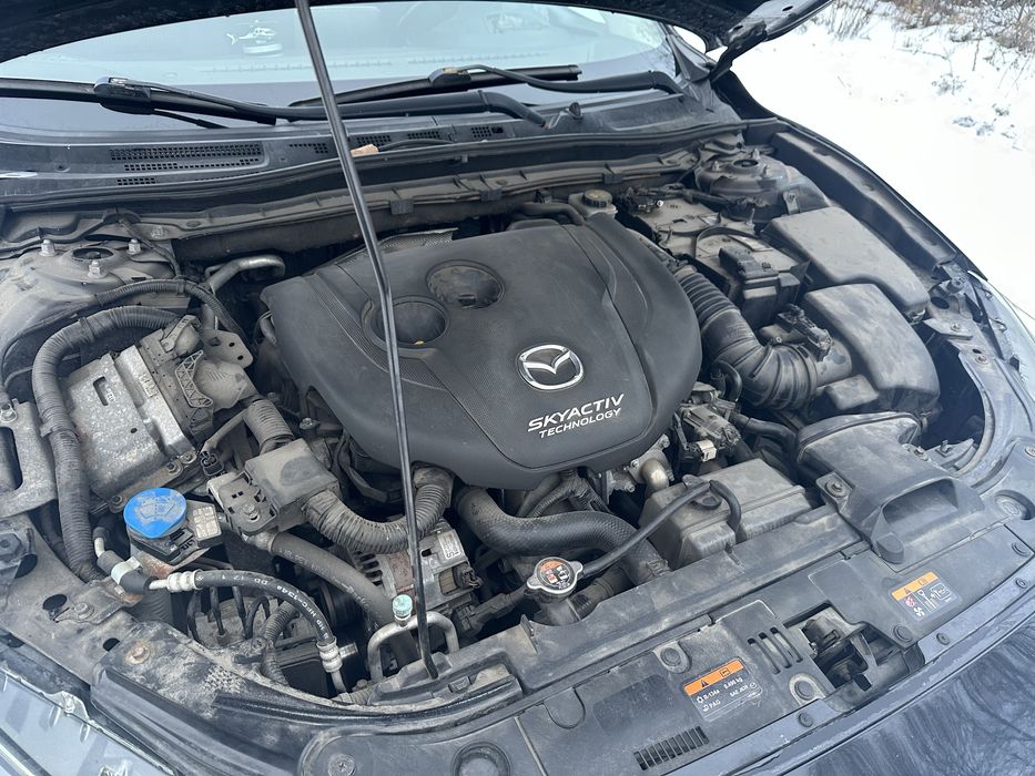 Продам авто Mazda 3 2014 рік 2.2 дизель , 6ст