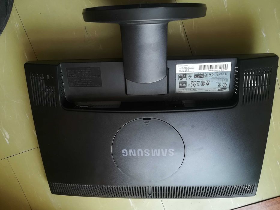 Monitor 19" Samsung 943NW (LS19MYNK)