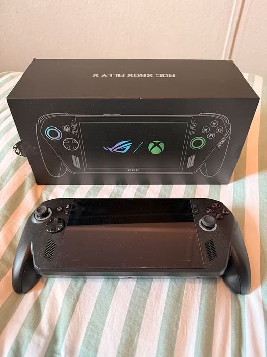 ASUS ROG Xbox Ally X RC73XA – 24GB RAM / 1TB SSD inkl. Zubehör