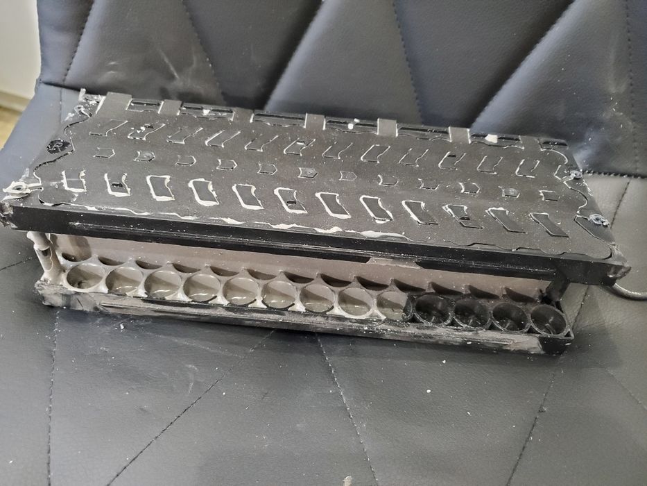 Продам якісні блоки АКБ ...13s5p I 13s3p..