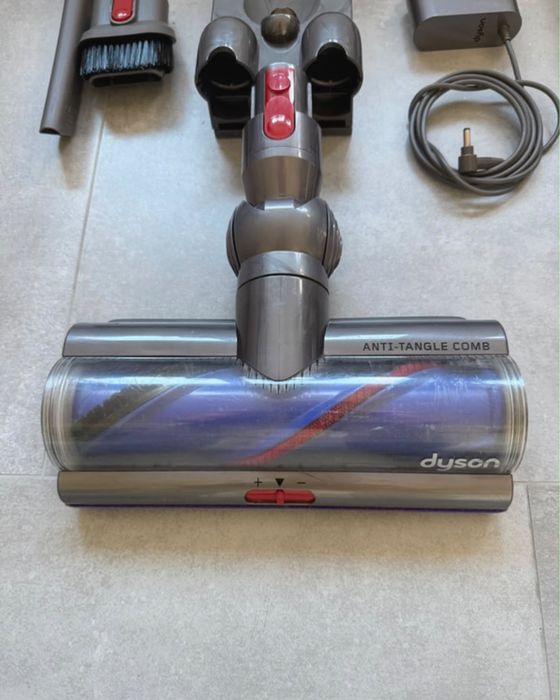 Dyson V15 Detect Absolute + Acessórios