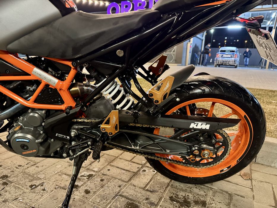 KTM DUKE 390 2021 GREY