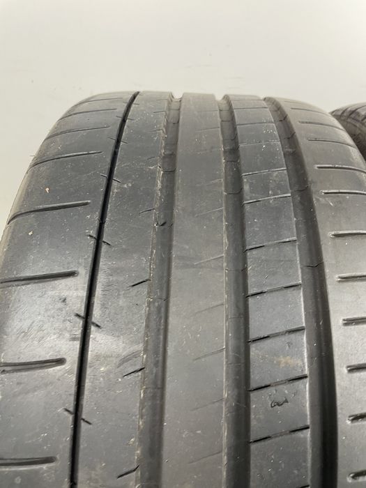 275/35R19 100Y Michelin Pilot Super Sport *