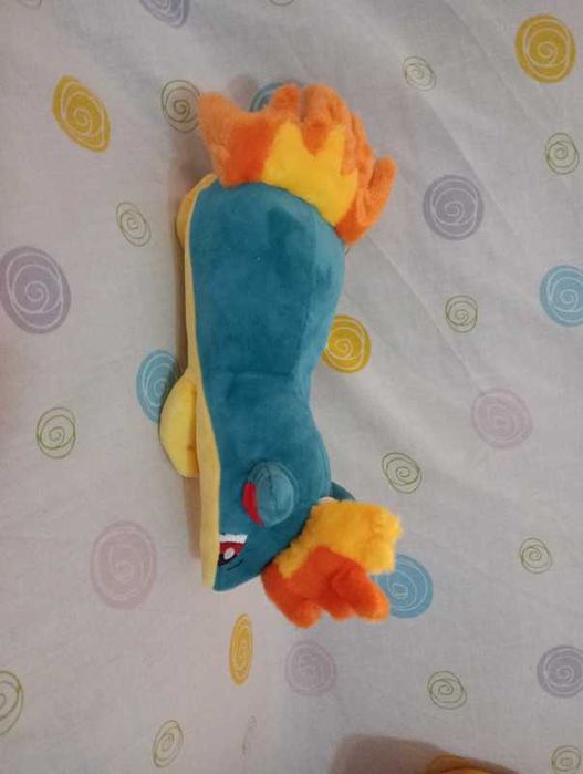 pokémon peluche quilava