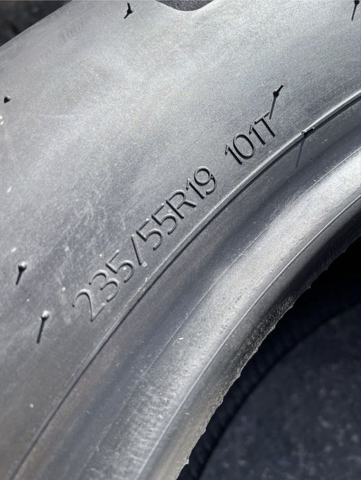 235/55 R19 Hankook (4шт.) 2022 рік.
