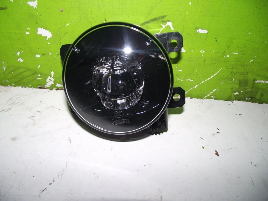 Farol de Nevoeiro Esquerdo Peugeot 508 - 2014 / 2018 - FN419