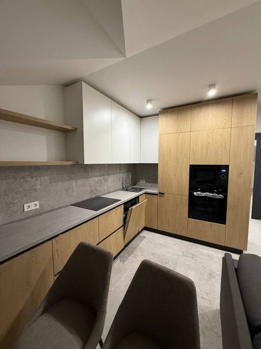 Оренда 2 кімнатної квартири новобудова Перемога 4