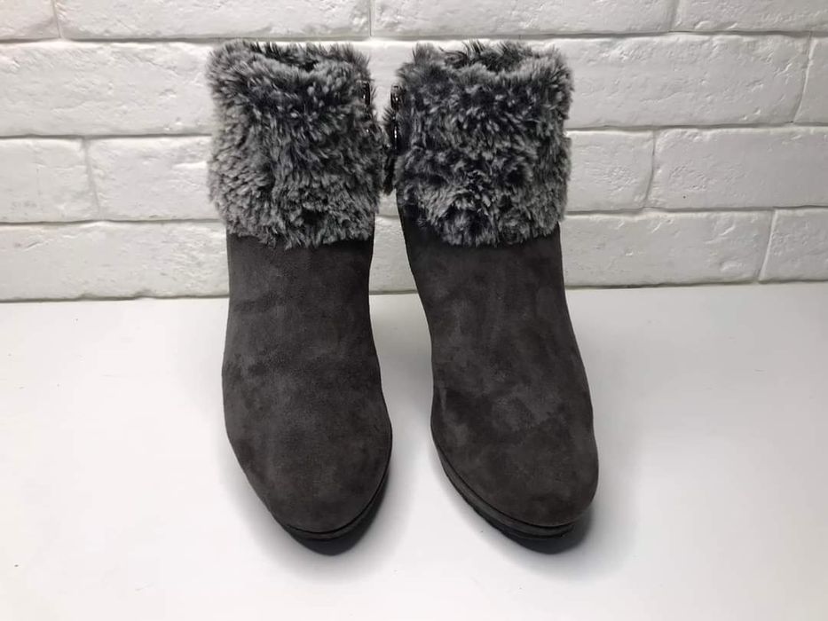 Botki skorzane ocieplane Gerry Weber Rozmiar 36