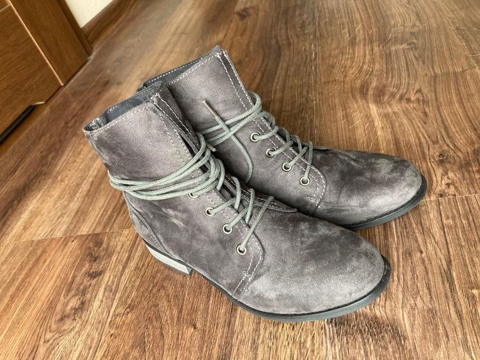 Botki jak nowe 36