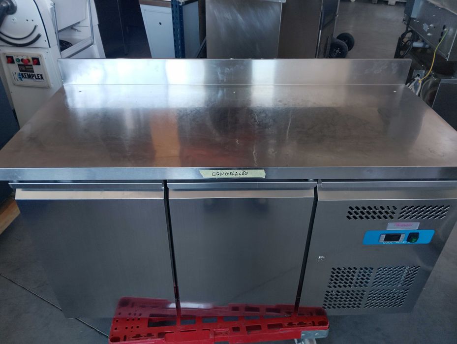 Bancada horizontal de congelação ventilada