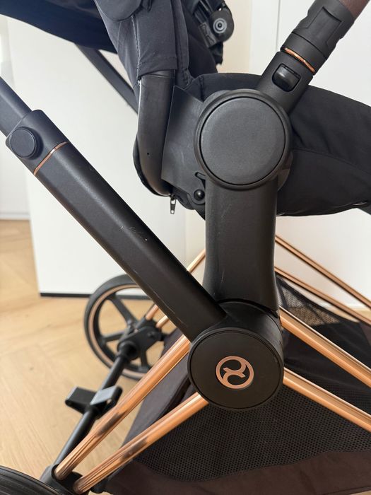 Cybex Priam 2.0 gold rose - spacerówka i gondola