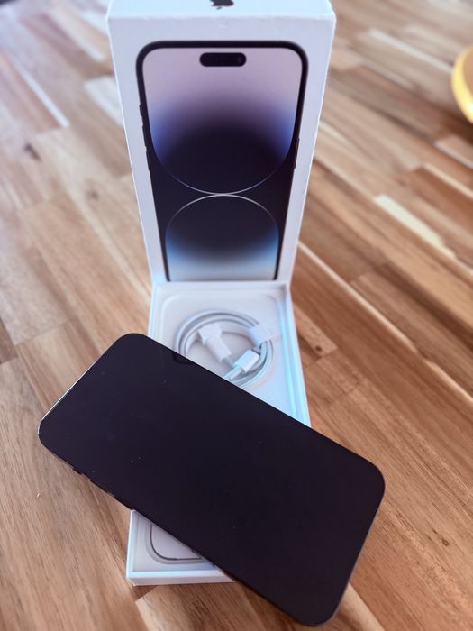 IPHONE 14 PRO MAX - Cor: Space Black - 128GB com carregador e caixa.