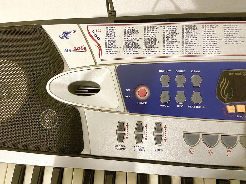Piano teclado MK-2063