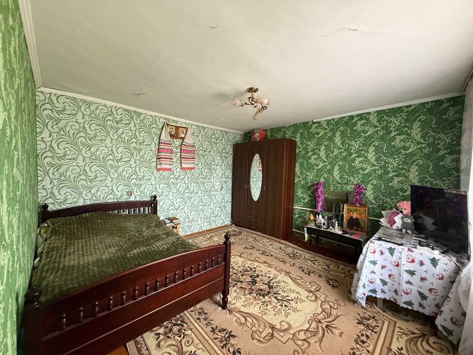 Продаж 6 кім цегляного будинку в м. Яготин 175 м2