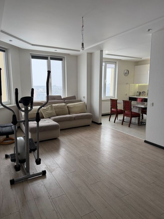 Продам квартиру у новобудові на Салтівці