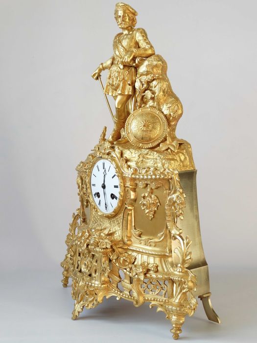 Бронзовий в позолоті камінний годинник XIX століття /LINET Aine Paris