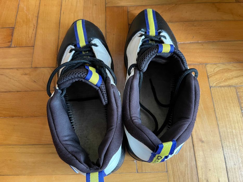 Buty Jordan białe czarne dobry stan 42,5 rozmiar 27 cm