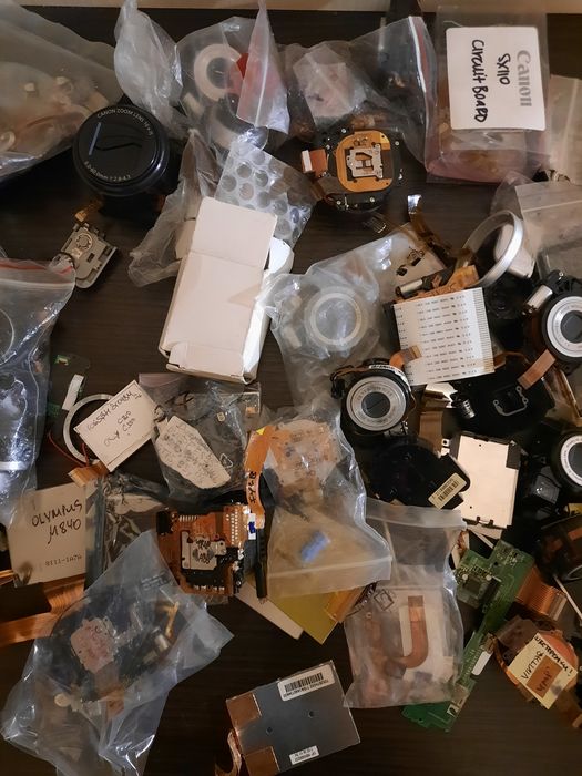 Запчасти для фотоаппаратов