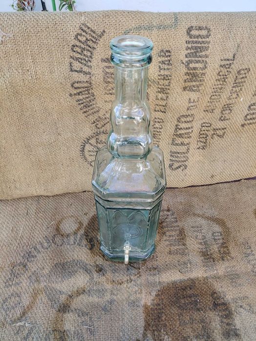 Garrafões de vidro | glass jugs