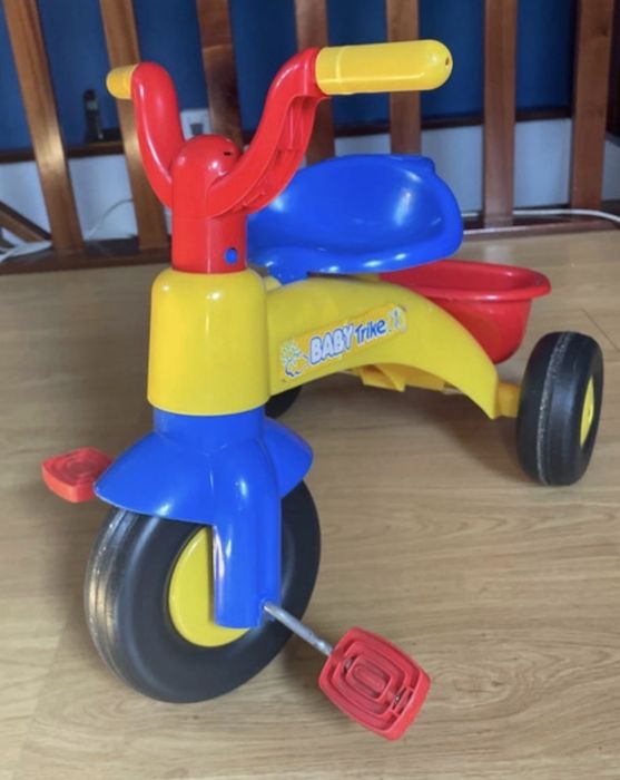 Triciclo infantil