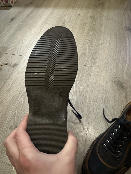 Гарні туфлі 42 розмір