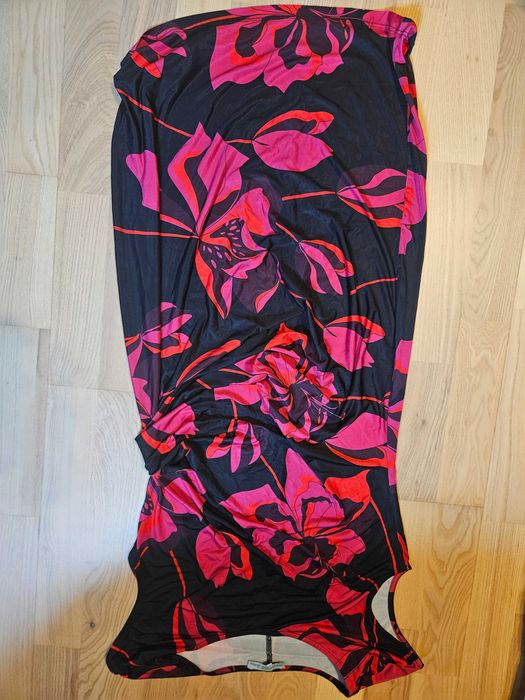 Sprzedam sukienkę ciążową