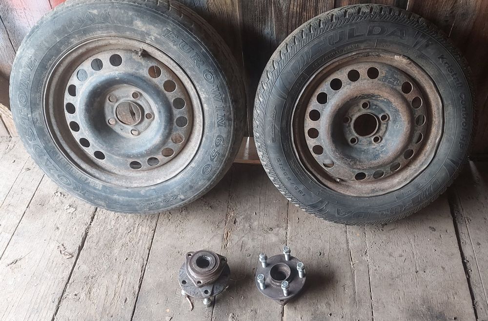 Продам комплект на прицеп