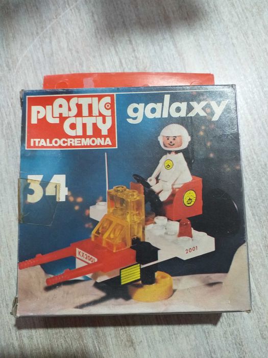 ( lego) espaço, Peças pequenas