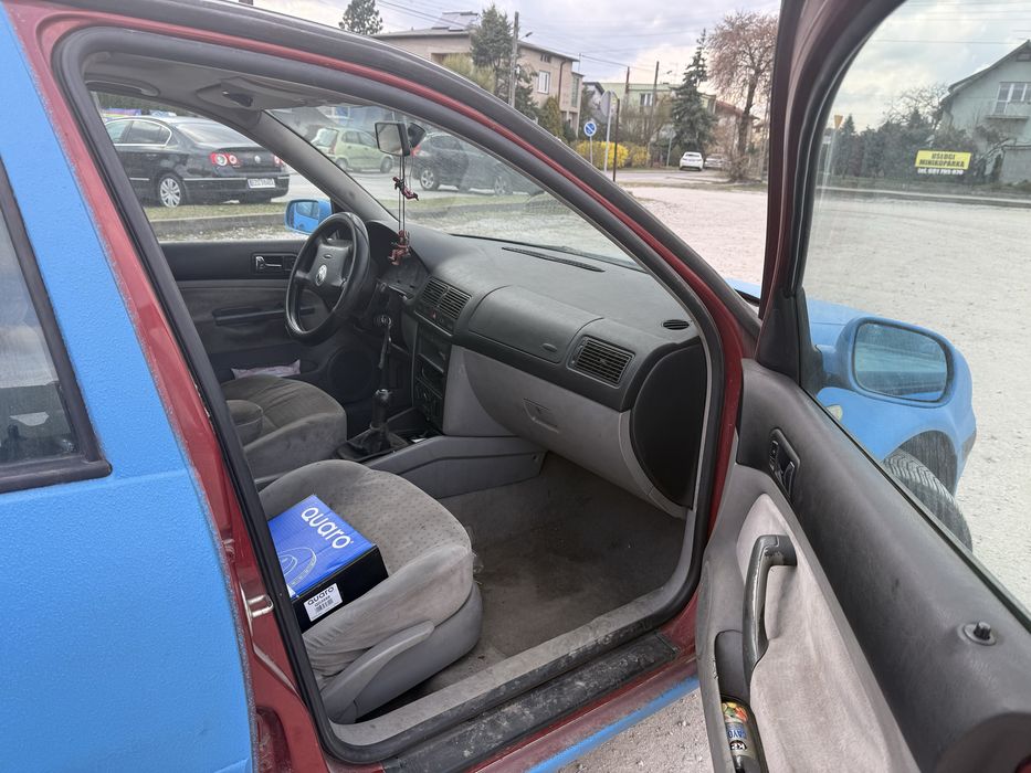 Golf 4 1.9 tdi.