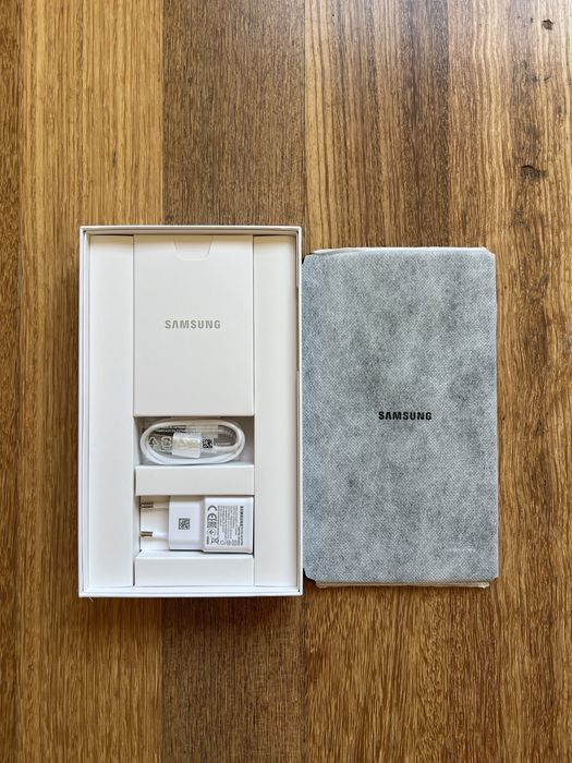 Tablet Samsung Galaxy Tab A 8” 32GB — NOVO e selado